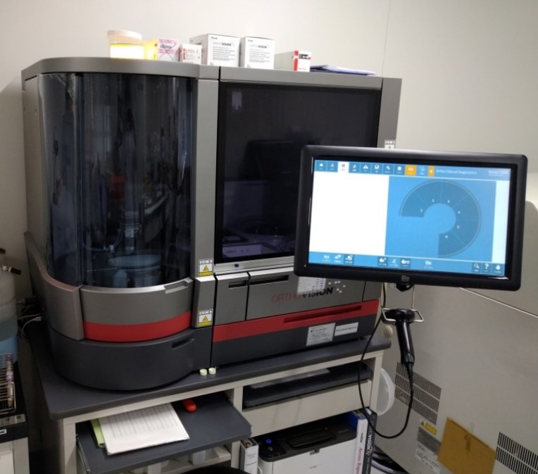 輸血検査装置